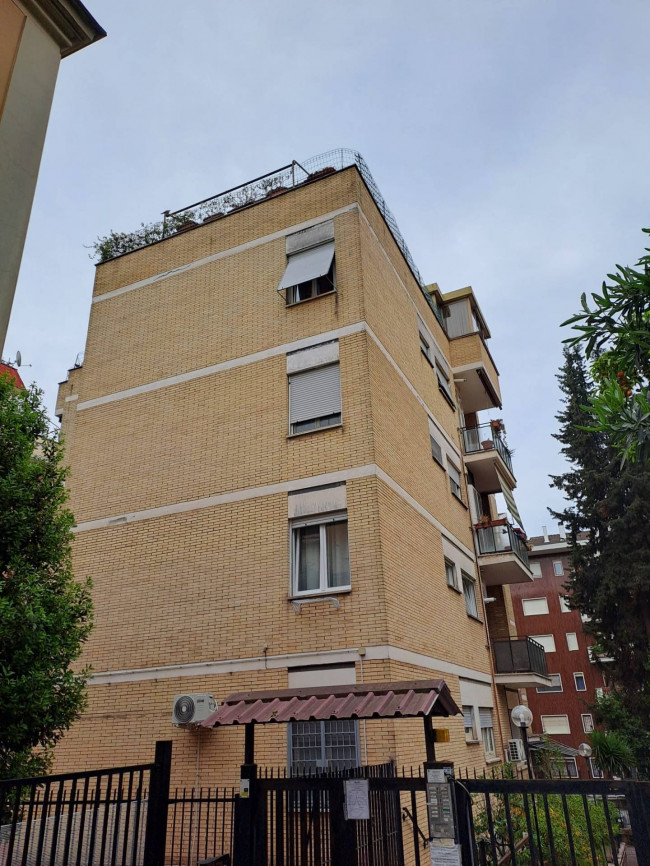 Trilocale in vendita