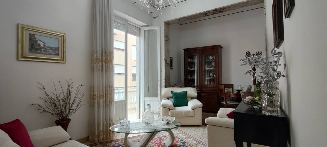 Appartamento in vendita