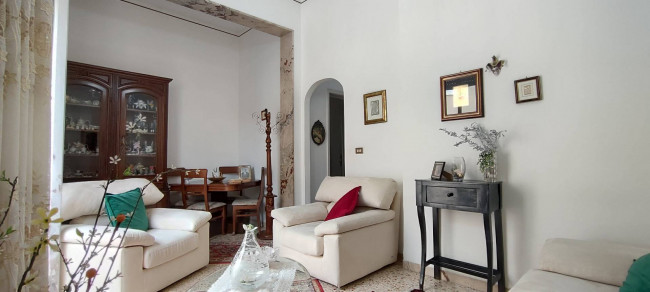 Appartamento in vendita