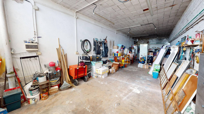 Box o garage in vendita