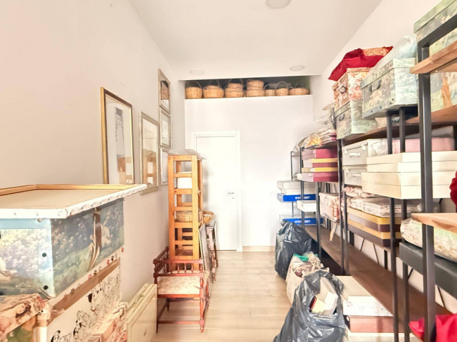 Locale commerciale in affitto