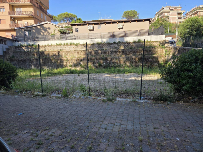 Terreno edificabile in affitto