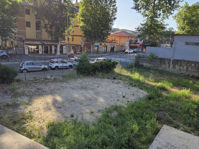 Terreno edificabile in affitto