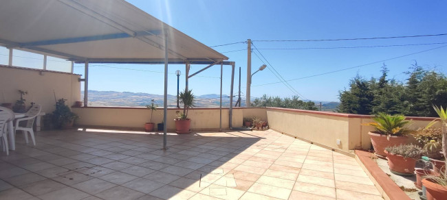 Casa Indipendente in vendita