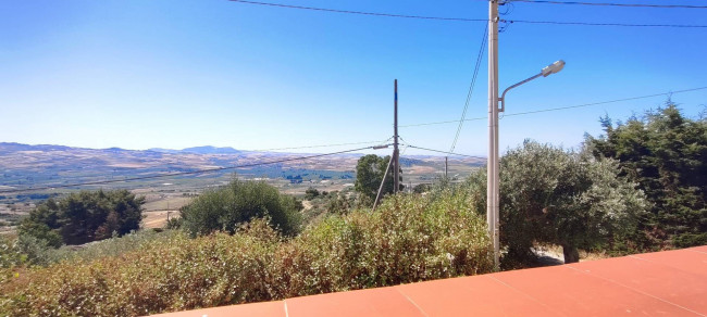 Casa Indipendente in vendita
