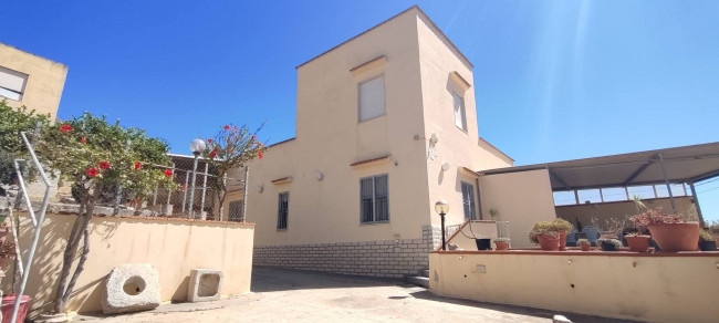 Casa Indipendente in vendita