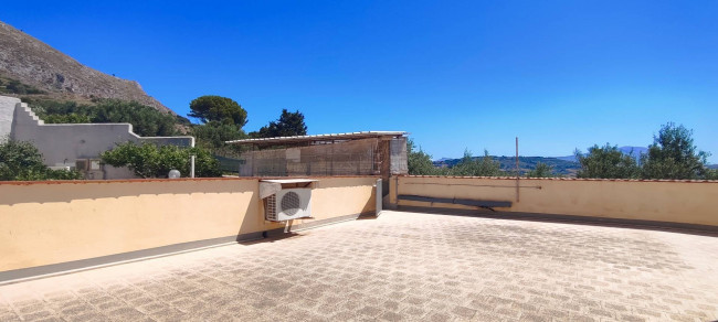 Casa Indipendente in vendita