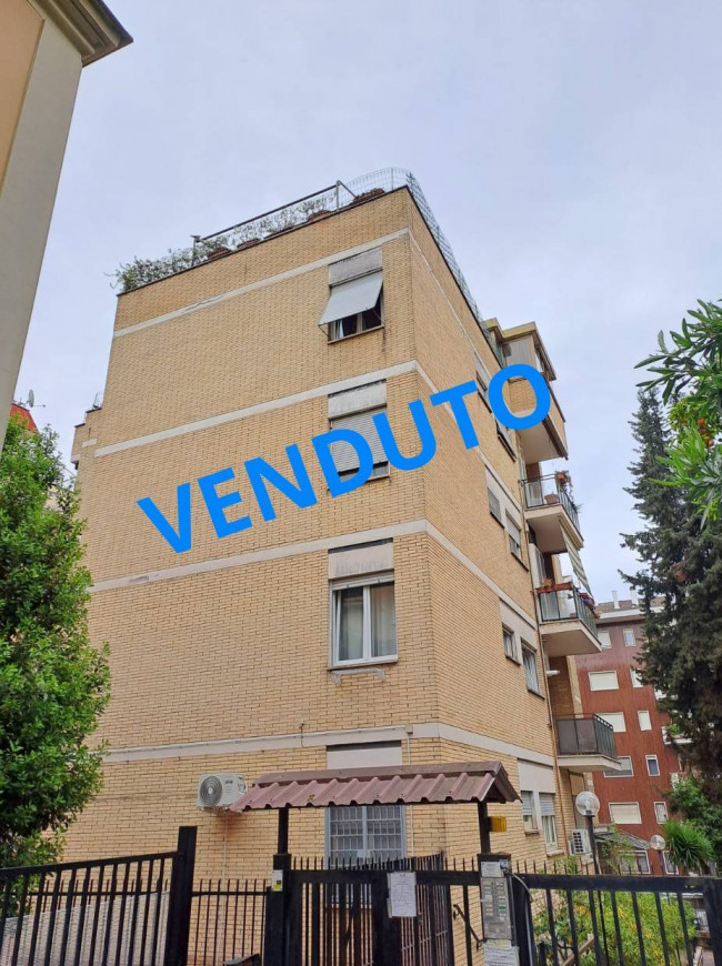 Trilocale in vendita