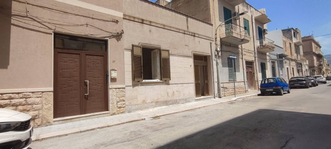 Casa singola in vendita