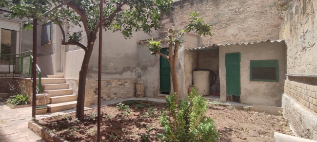 Casa singola in vendita