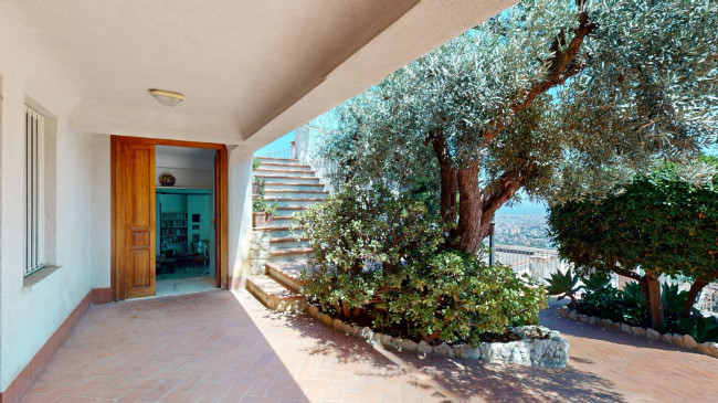 Villa in vendita