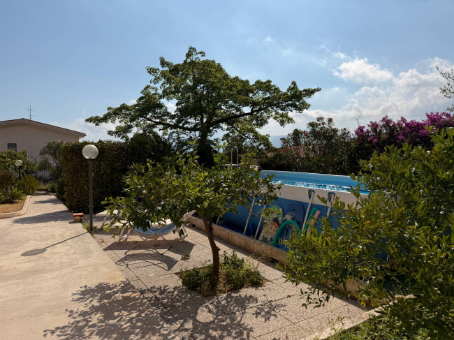 Villa in vendita