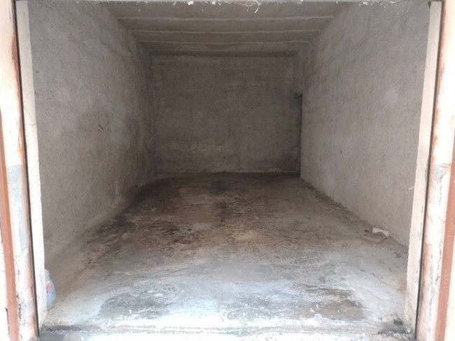 Box o garage in vendita
