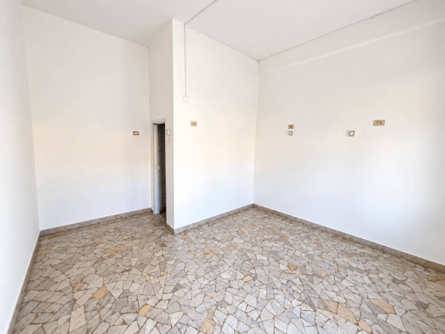 Locale commerciale in affitto