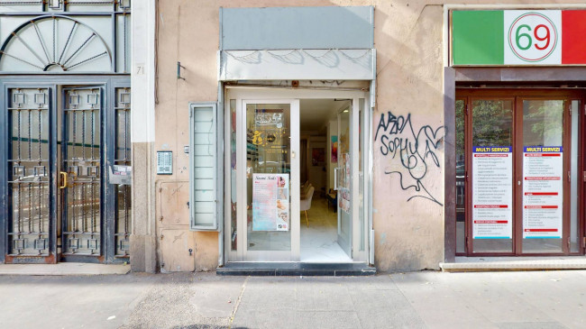 Locale commerciale in affitto/vendita