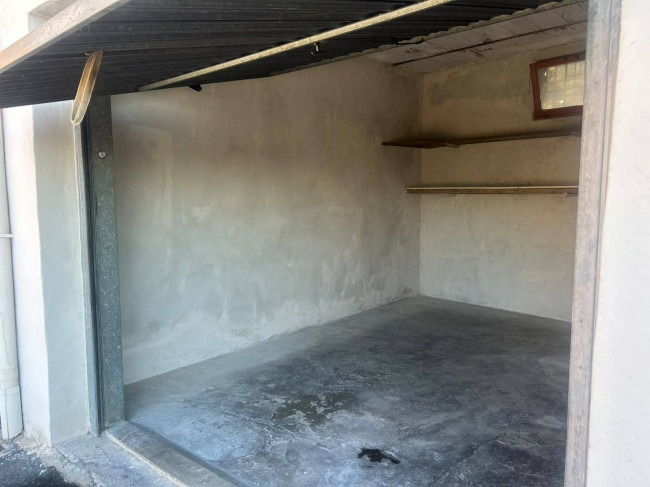 Box o garage in vendita