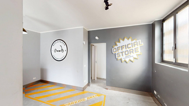 Locale commerciale in affitto
