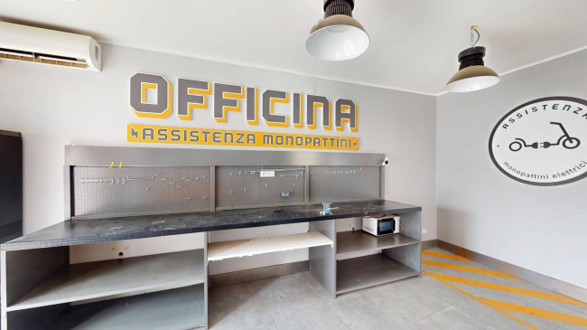 Locale commerciale in affitto