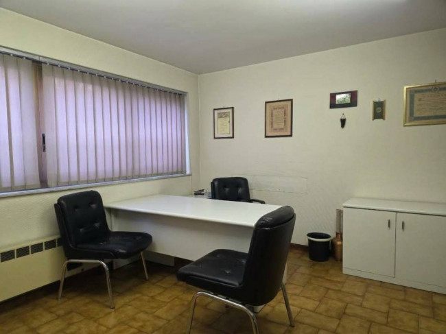 Studio/Ufficio in affitto
