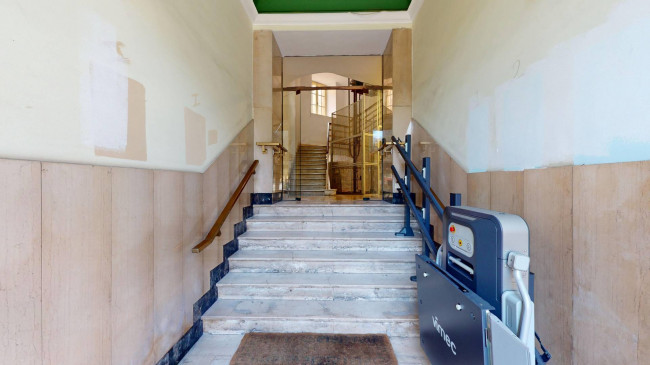 Appartamento in vendita