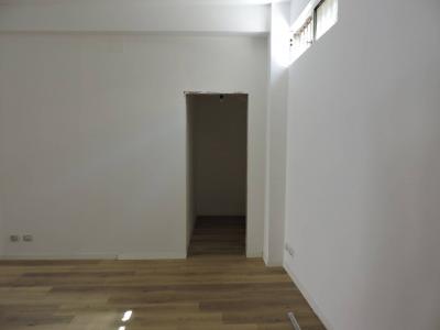 Locale commerciale in affitto