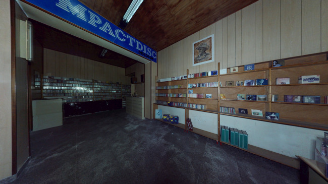 Locale commerciale in vendita