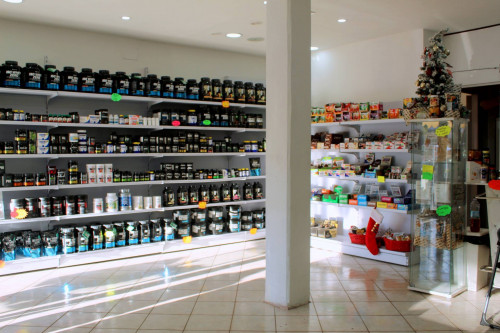 Locale commerciale in affitto
