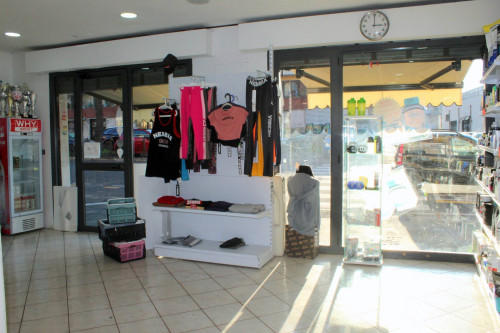 Locale commerciale in affitto