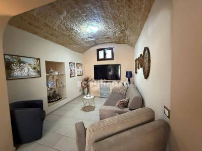 Stabile/Palazzo in vendita