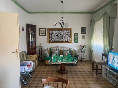 Appartamento in vendita