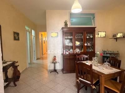 Appartamento in vendita