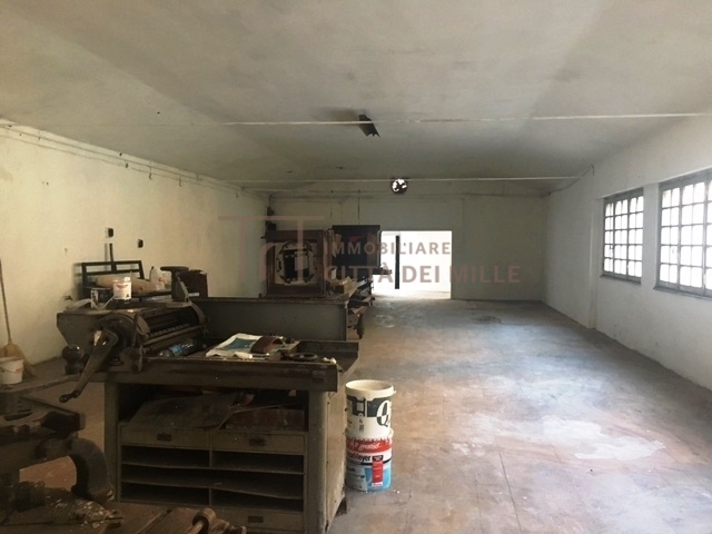 Capannone Commerciale BERGAMO vendita  Centro  Immobiliare Citt? dei Mille