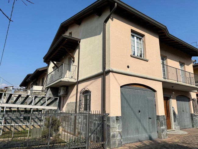 Casa indipendente in vendita a Seriate (BG)