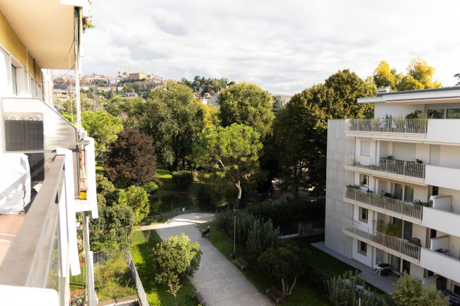 Appartamento in vendita a Centro, Bergamo (BG)