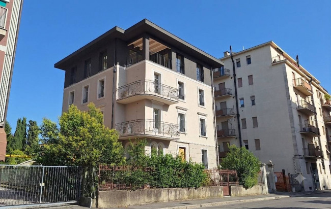 Bergamo  - Borgo S. Caterina