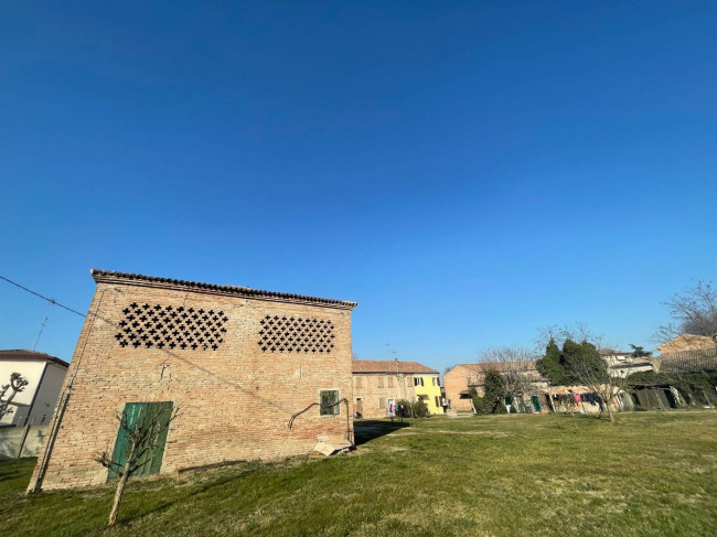 Casa indipendente in vendita a Vigarano Mainarda (FE)