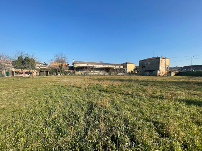 Casa indipendente in vendita a Vigarano Mainarda (FE)