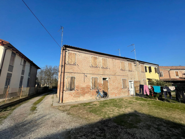 Casa indipendente in vendita a Vigarano Mainarda (FE)