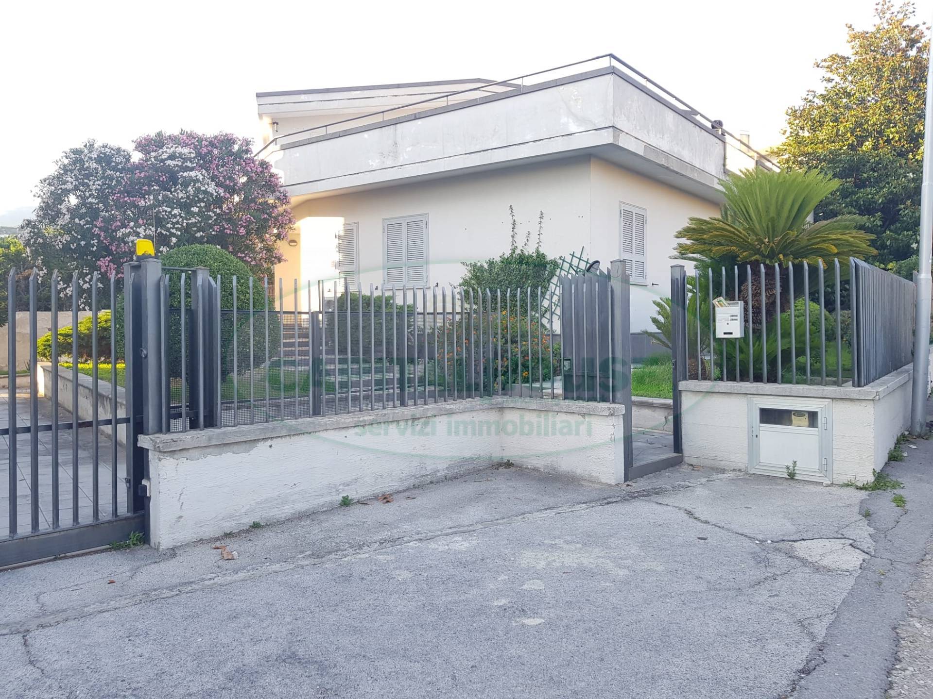 Villa ROCCARAINOLA vendita    NIRAM S.R.L.