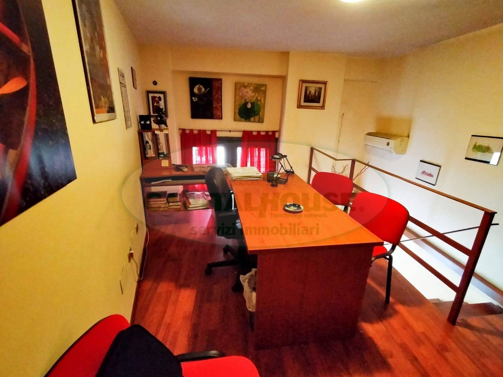 Ufficio - Loc.Com. CASORIA vendita    CAPITAL HOUSE POMIGLIANO D