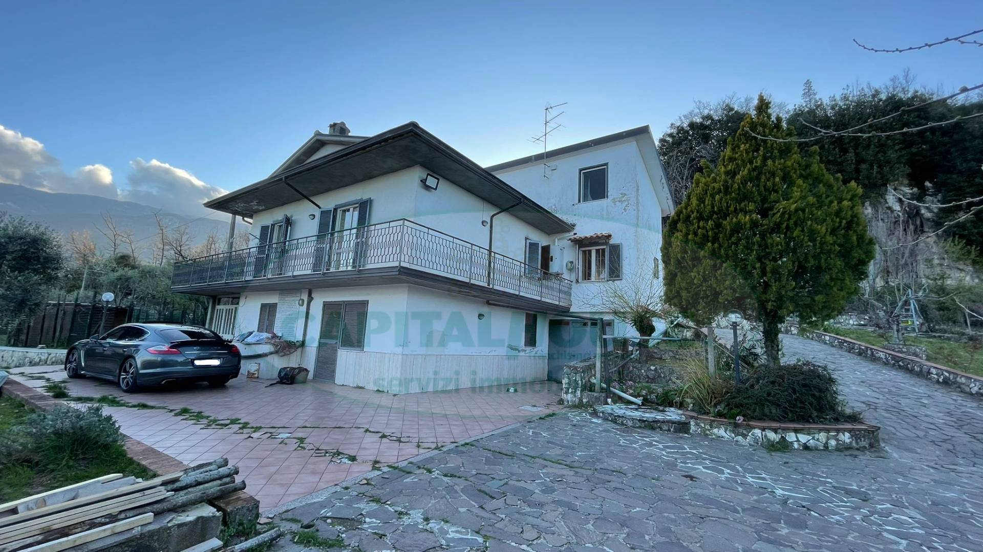 Villa in vendita a Pietrastornina (AV)