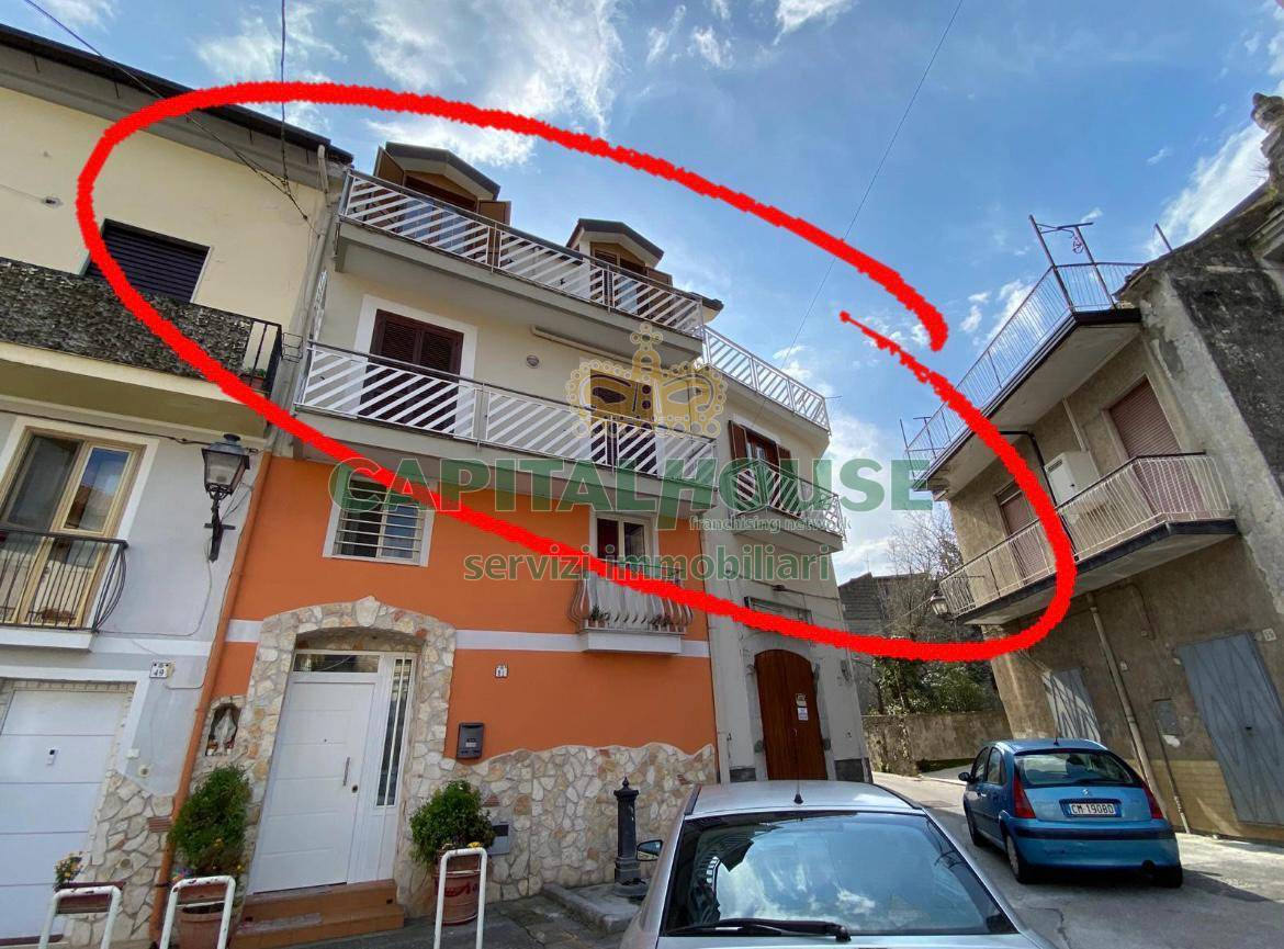 Porzione di casa in affitto a Mercato San Severino (SA)