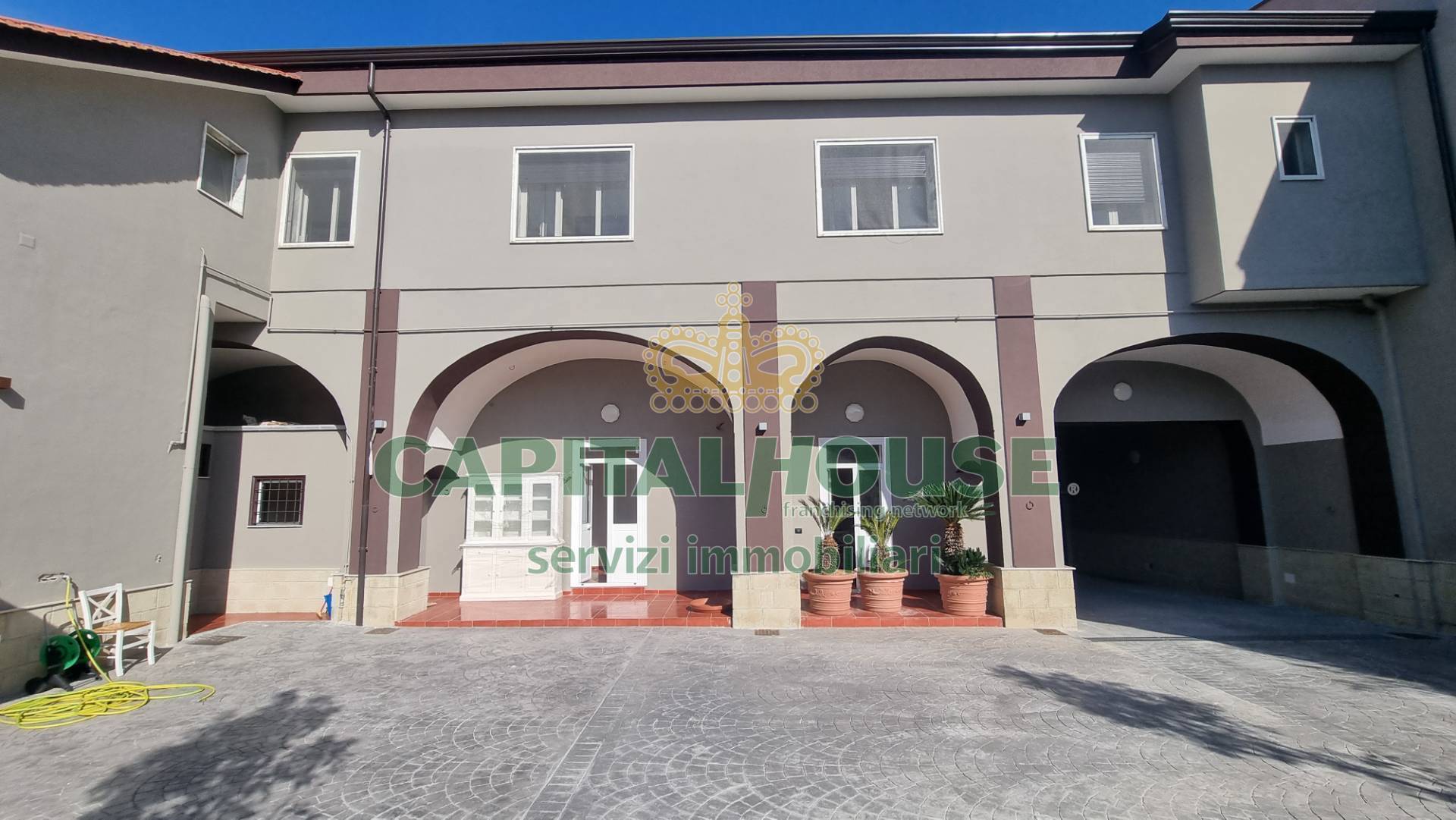 Casa indipendente in vendita a Macerata Campania (CE)