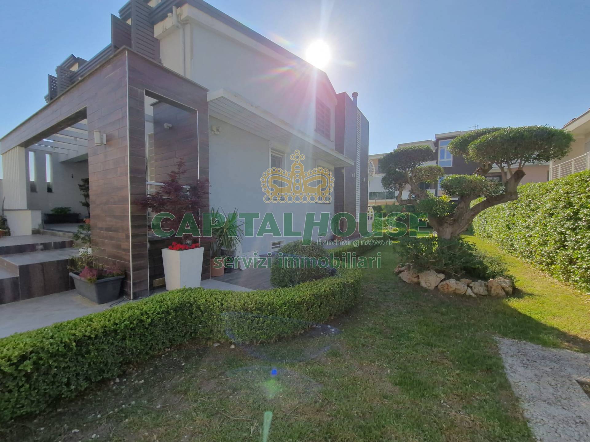 Villa in vendita Napoli