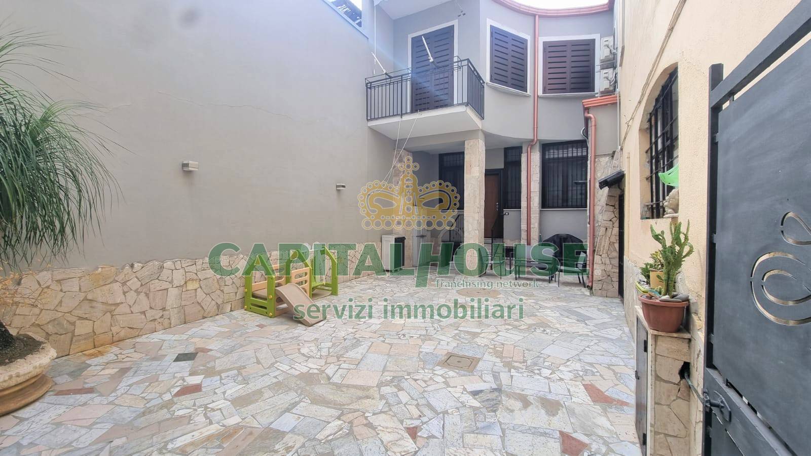 Casa semi-indipendente in vendita a Caserta (CE)