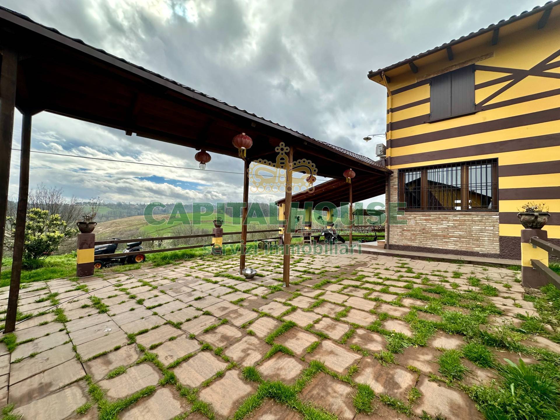 Villa in vendita a Castel San Pietro Terme (BO)
