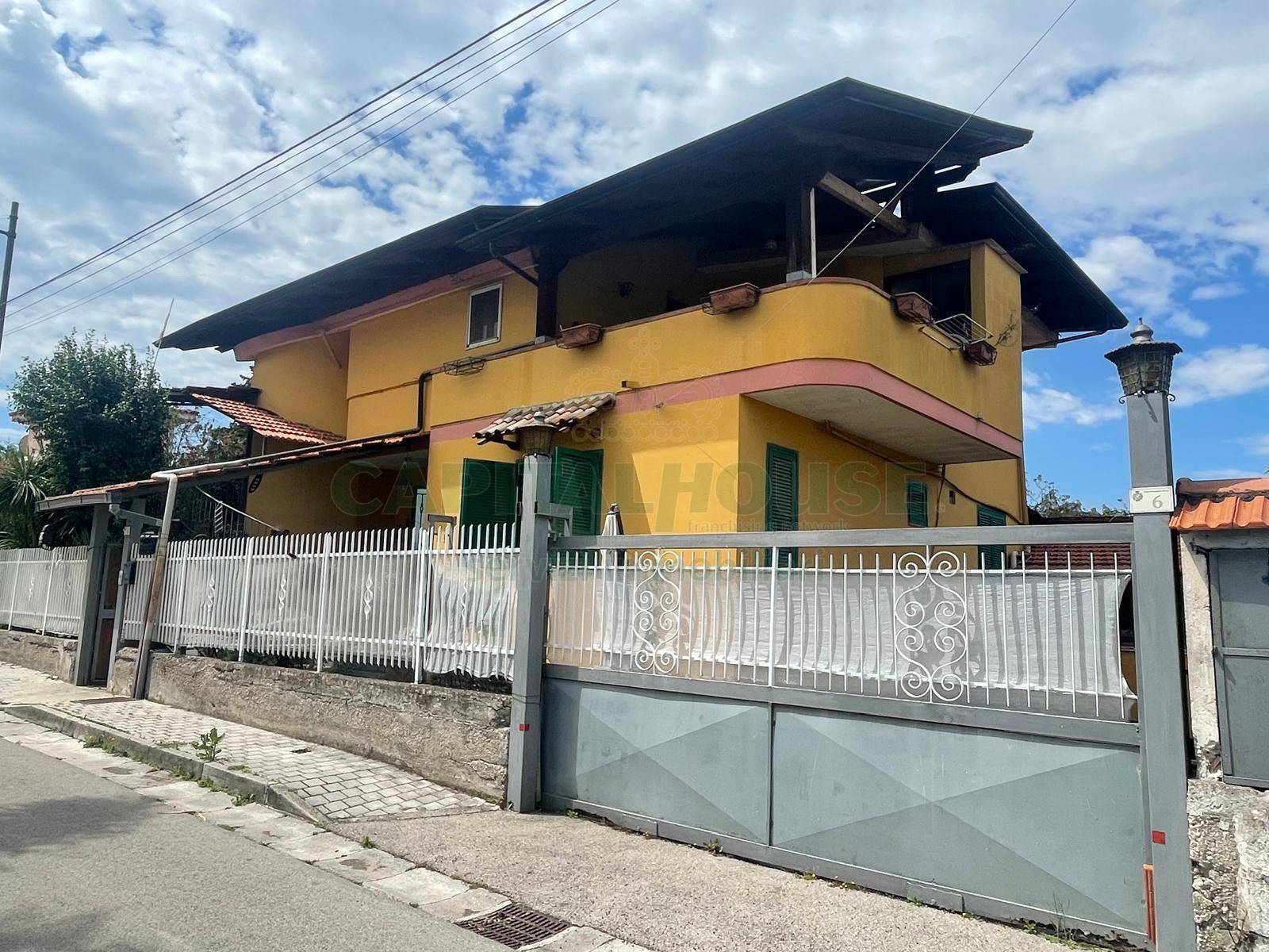Villa in vendita a Pomigliano D'arco (NA)