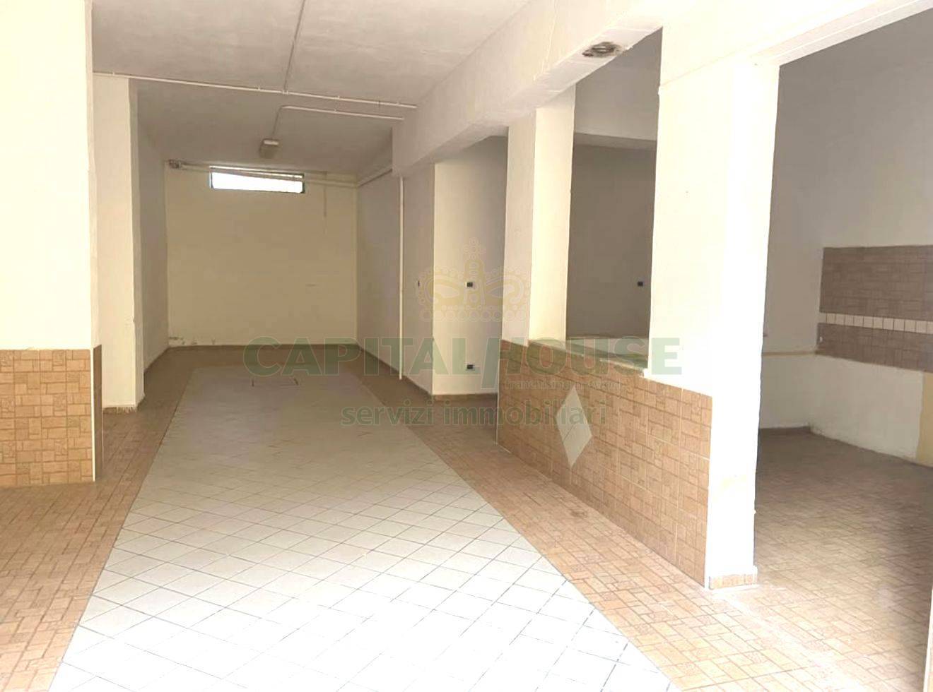 Magazzino in affitto a San Tammaro (CE)