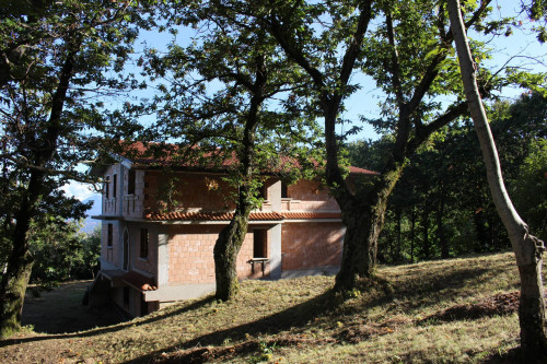 Casa indipendente in vendita a Summonte (AV)