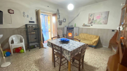 Casa semi-indipendente in vendita a Monteforte Irpino (AV)